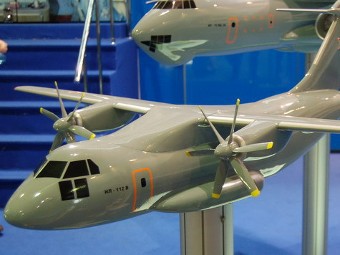 Модель Ил-112В. Фото пользователя Alloc с сайта wikipedia.org