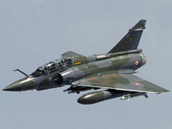 Французский истребитель Mirage. Фото (c)AFP
